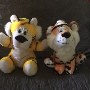 2 Brooklyn Doll Tiger Plush Stuffed Animals